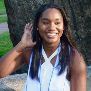 Meet your Posher, Casey